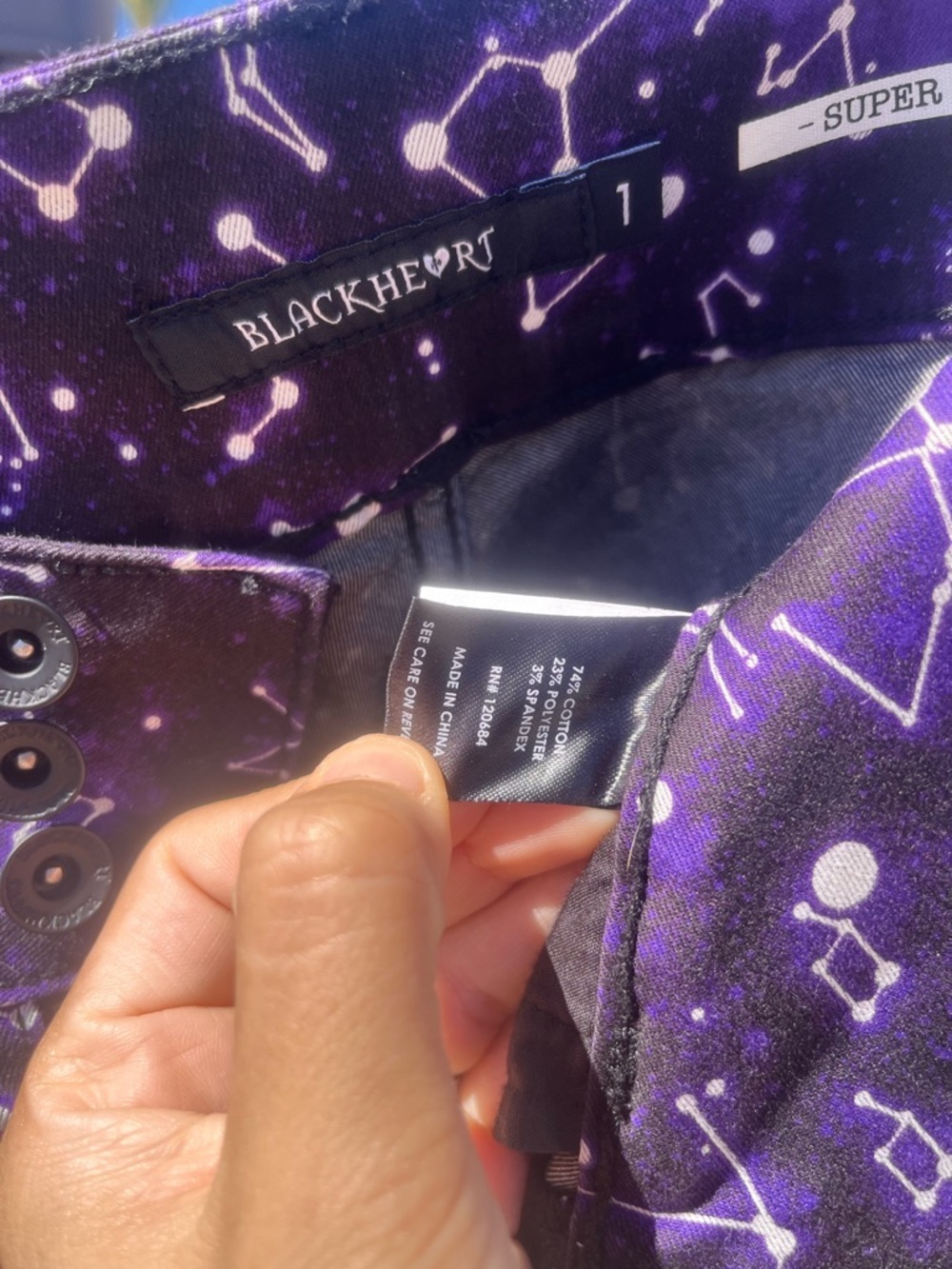 Black heart Galaxy constellations hot topic pants size 1 super skinny - Picture 7 of 13